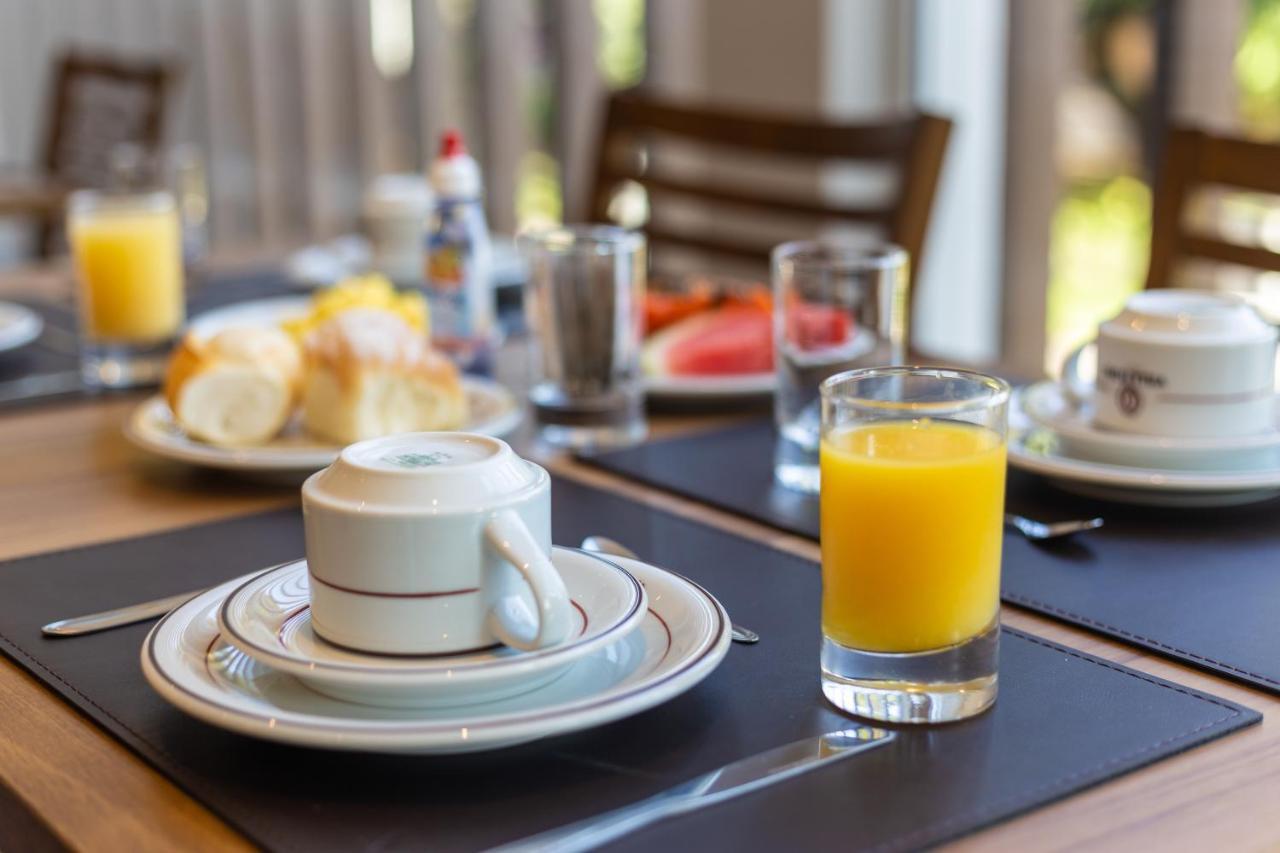 Hotel Villa Fiori Poços de Caldas Екстериор снимка